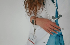 Assurance hospitalisation à l’étranger : le guide complet 