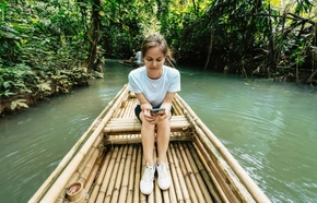 Auto-entrepreneur et freelance à l’étranger – Guide 2026 